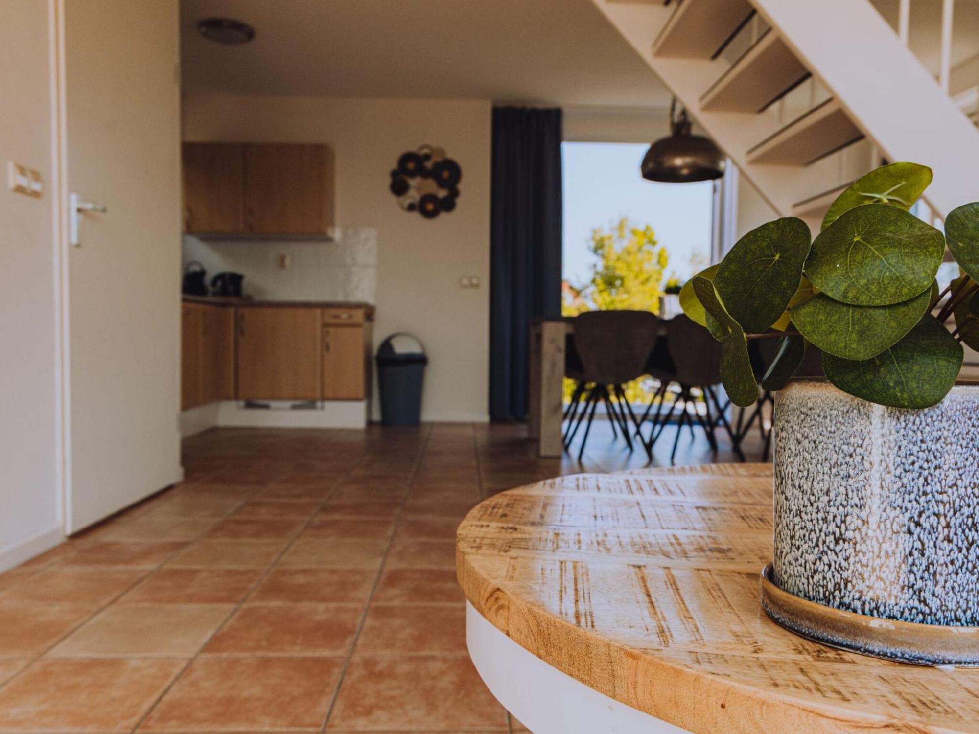 Tidy With Dishwasher Close To Amsterdam Apartamento Uitgeest